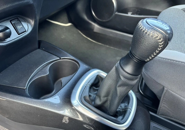 Toyota Yaris cena 49900 przebieg: 44000, rok produkcji 2019 z Brzeg małe 277